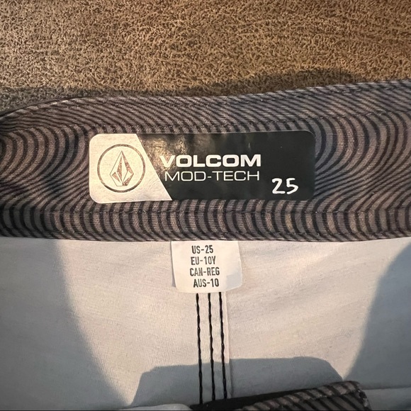 Big Boys Lot of Gap/Volcom/Place Shorts - Picture 13 of 13